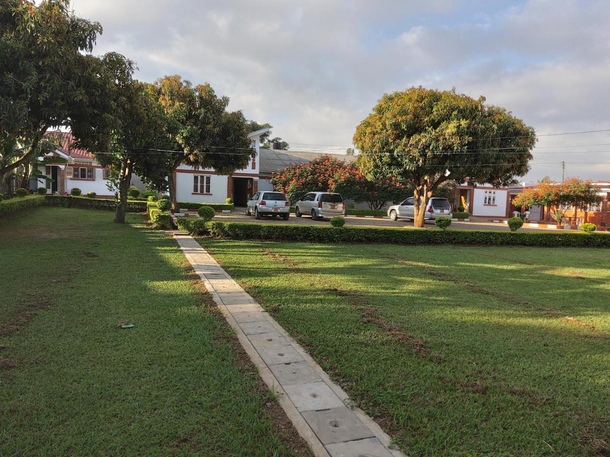 Lucia Villas Mbale מראה חיצוני תמונה